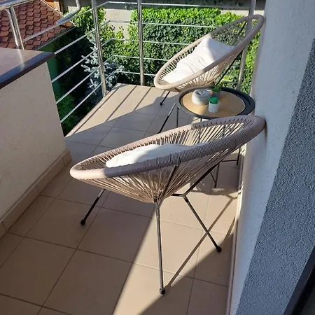 Frastak Διαμέρισμα